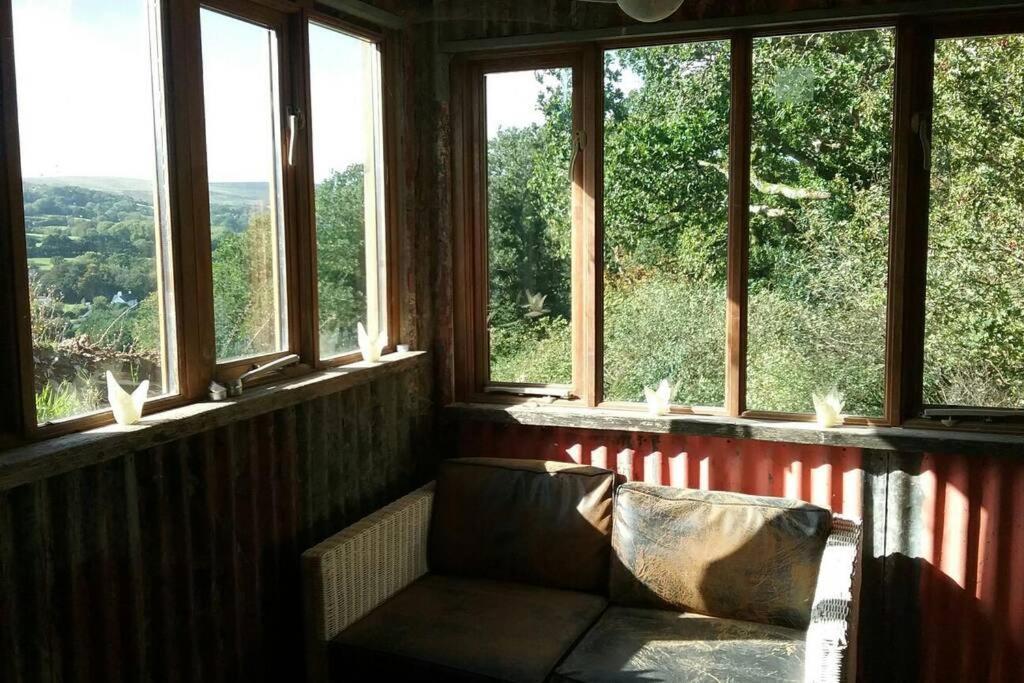 Foxesden, Unique Eco Cabin, Dartmoor Views South Brent Dış mekan fotoğraf